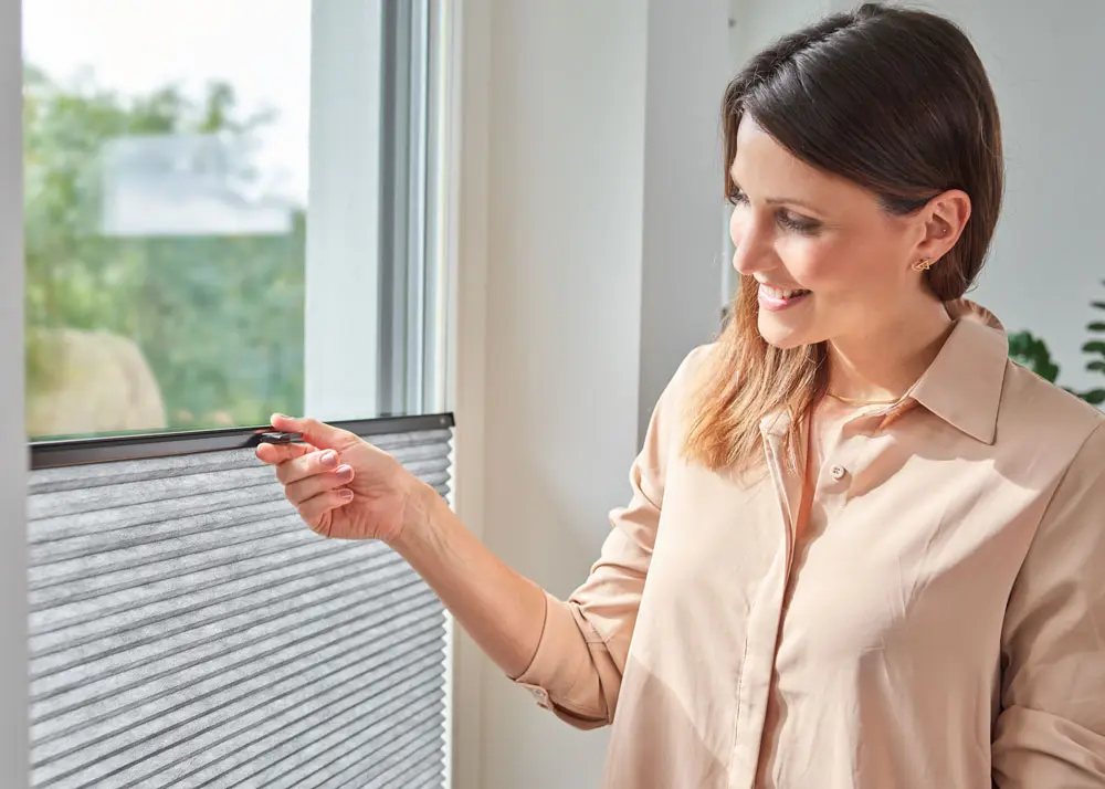 wabanplissee-vaasa-esszimmer-lichtblick