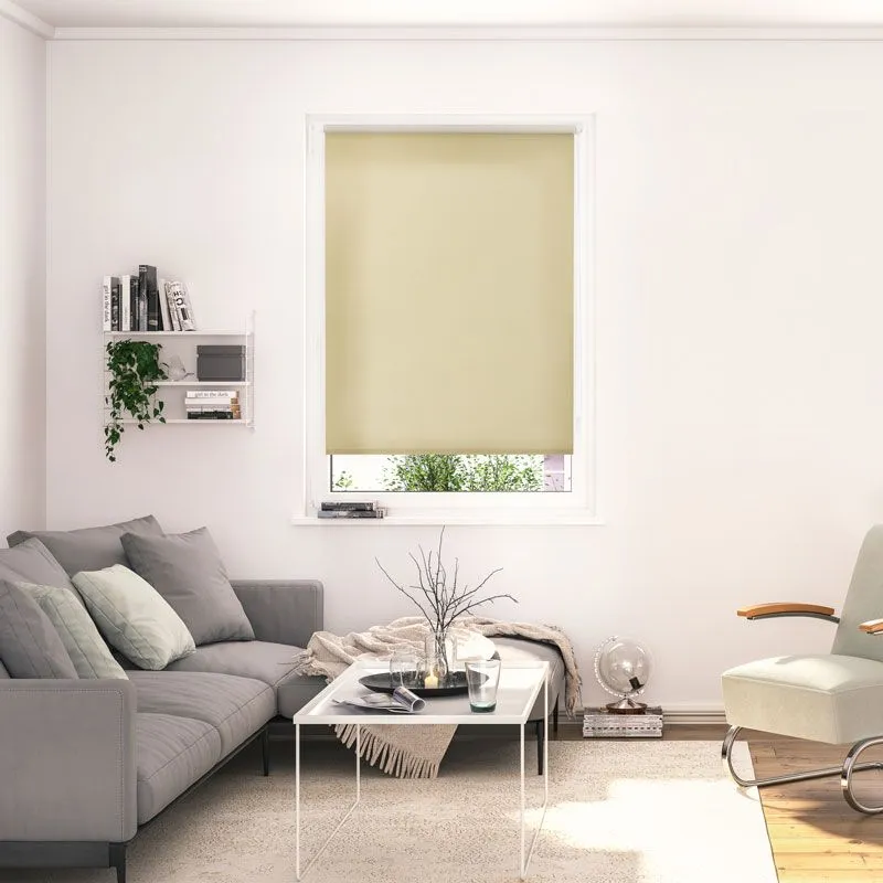 Rollo für das Wohnzimmer als Sonnenschutz mit Thermofunktion