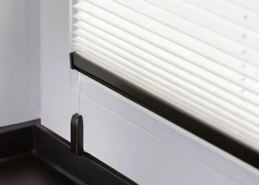 plissee-ohne-bohren-klemmbefestigung