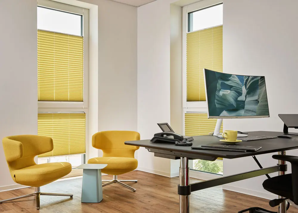 plissees-fur-arbeitszimmer-tallinn-gelb-lichtblick