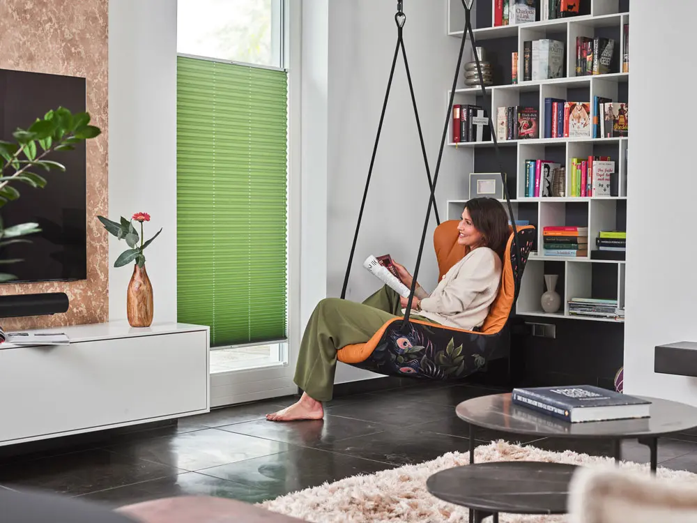 produkte-im-vergleich-badezimmer-plissee-malaga-gruen-lichtblick-nach-mass